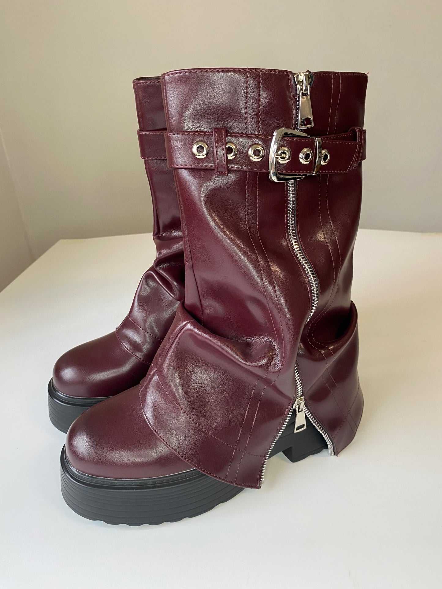 Shark Boots Burdeo